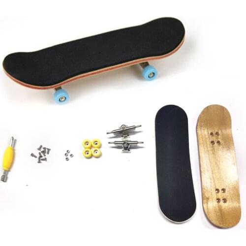 1 Set Wooden Fingerboard Skateboard with Box Children Deck Sport Game Gift Novelty Finger Toy for Adults Kids K0095