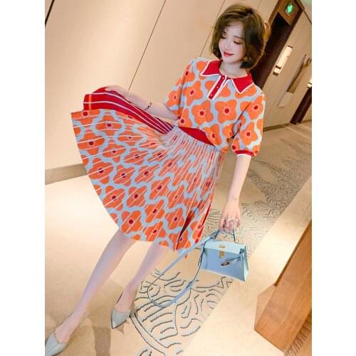 Top Quality Lapel flower Jacquard Knitted Top+Patchwork pleated skirt set summer new