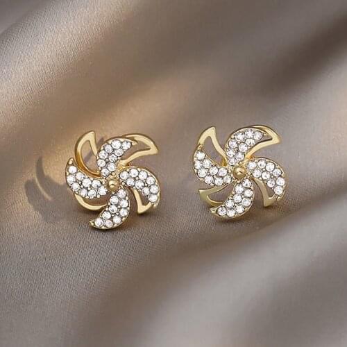 YOUNQ Women's Gold Earrings