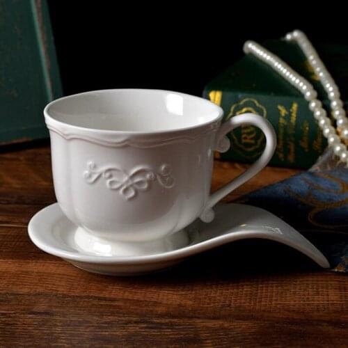 Western-style coffee cup Vintage court royal ceramic coffee cup and saucer Embossed ceramic coffee cup