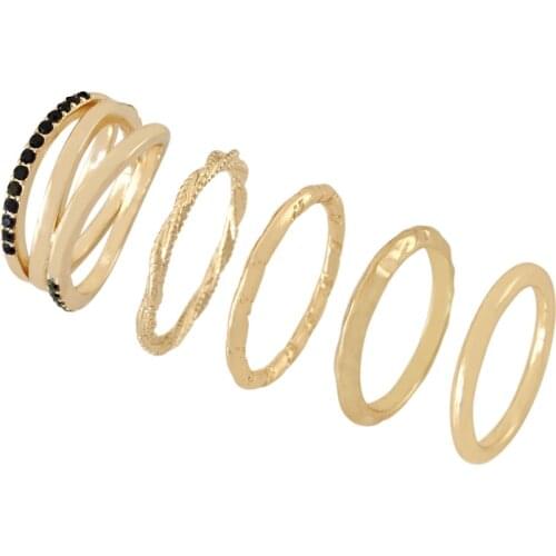 New Trend Gold Color Plating Black Stone Inserted Hammered 5 Pcs Ring Set For Women Office Casual Trendy Unique Spiral Jewelry