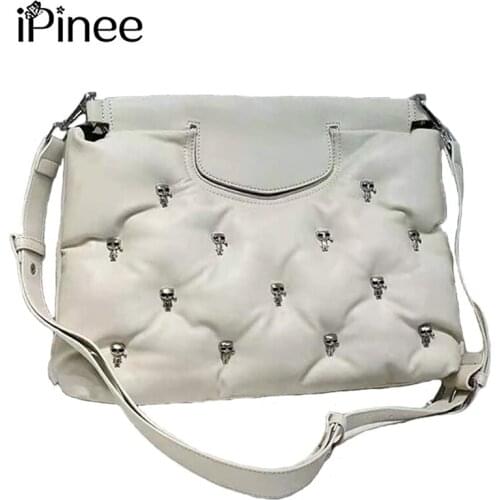 IPinee 2021 New Arrival Fashion Women Messenger Bag Lady Space Solid Bale Tote Handbag Feather Down Cotton Shoulder Bag