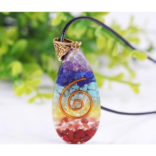 Reiki Healing Colorful Crystal Stone Pendant Necklaces Amulet Natural Chakra Orgone Crystal Energy Necklaces For Women