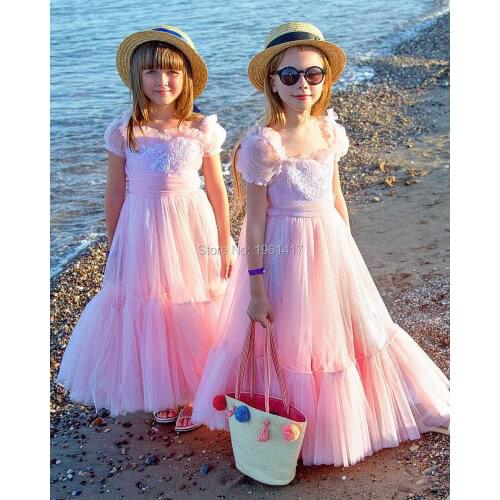 2020 Girls Pink Long Dress Baby Appliques Princess Dress With Long Sleeve Childrens Photography Props dress