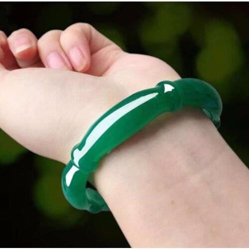Natural Green Jade Bangle Bracelet Charm Jewellery Fashion Accessories Hand-Carved Round Bangle Gifts for Women Men 54-60mm