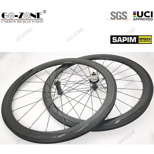 700c Road Carbon Wheels Sapim CX Ray Clincher Tubeless Carbon Wheelset Novatec / Powerway / DT Swiss Light Carbon Wheels