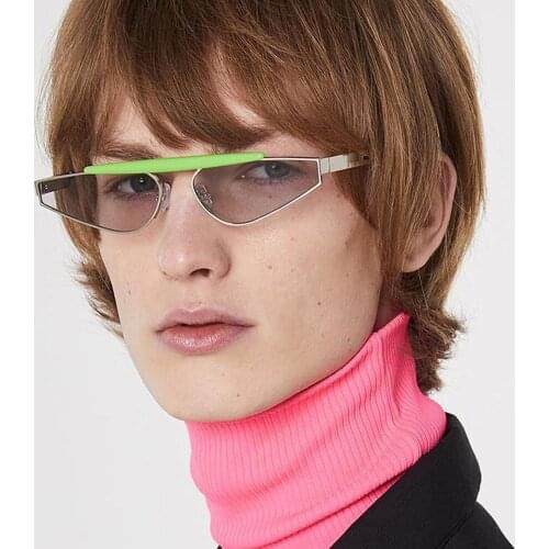 Metal small frame vintage Europe and America sunglasses new men star smae style women Triangle sun glasses new 2019 trendy red