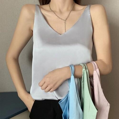 Korean Style Womens V-Neck Summer Tank Tops Woman Sleeveless Black Tees Cami Sexy Halter Top Plus Size Elegant Women White Tops