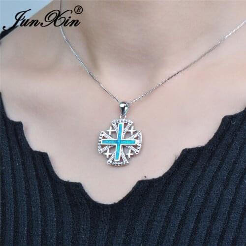White Blue Fire Opal Necklaces For Women Vintage Cross Pendant Necklace Fashion Silver Color Wedding Party Choker Jewelry Gifts