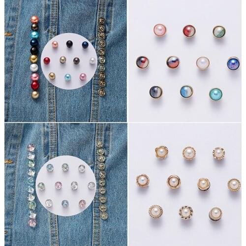 RINHOO Tiny Clothing Collar Lapel Pin Small Brooch Fashion Personality Red Badge Man Suit Unisex Fashion Jewelry Accessory