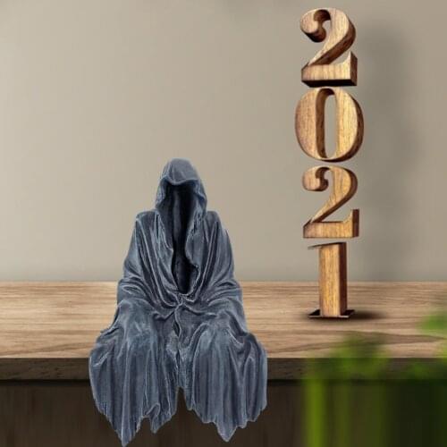 Thriller Nightcrawler Statue Gothic Sitting Sculpture Creative Resin Figurine Home Ornament Decoration Gift Nightcrawler Statue