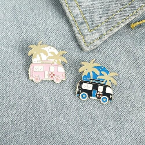 Cartoon Creative Rv Outdoor Touring Car Fashion Brooch Exquisite Coconut Tree Badge Anti-Glare Buckle Travel Car Bus Enamel Pin
