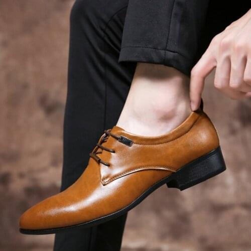 Tenis Masculino New Pointed Toe Mens Dress Shoes Leather Luxury Wedding Floral Print Man Flats Office Wedding Party Formal Shoes