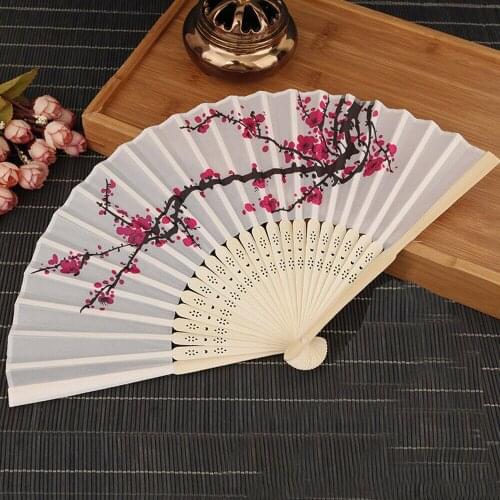 Vintage Bamboo Folding Flower Fan Silk Bamboo Plum Blossom Painting Folding Hand Fans Dance Party Wedding Gift Home Decoration