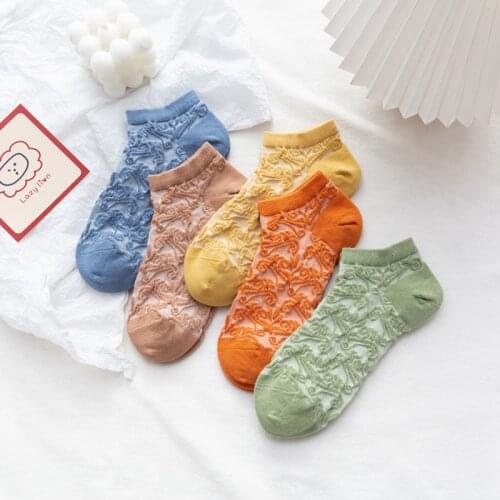 Spring Summer New Sales Japanese Vintage Relief Rose Women Boat Socks Sweet Colored Floral Cotton Girl Socks