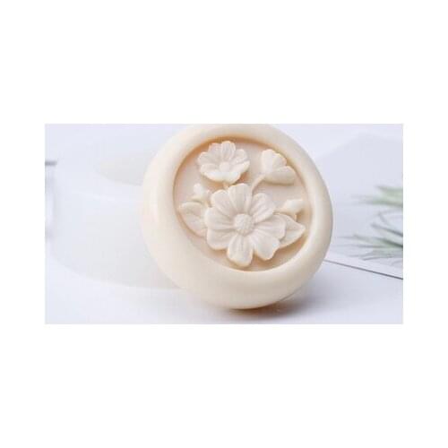 Silicone Molds Soap Mold Moulds Relief Silica Gel Die Aroma Stone Rubber 3d Handmade Flowers Round Relief Gems Silicone PRZY 001