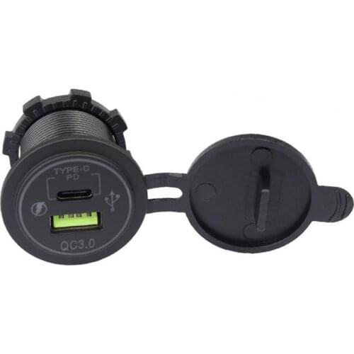 Car Charger Aperture Display Dual Port Output TYPE-C Over Discharge Protection Fast Car Adapter for iPad