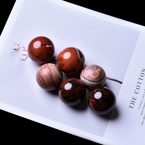 1PC Magic Feng Shui Quartz Natural Healing Crystal Ball Can be used for travel photo home decoration ball Gift