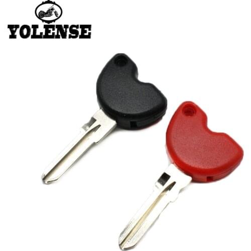 For Piaggio For Vespa 3vte 125 gts gtv 250 300 Motor Parts Bike Embryo Blank Key Scooter Keys can be installed chips