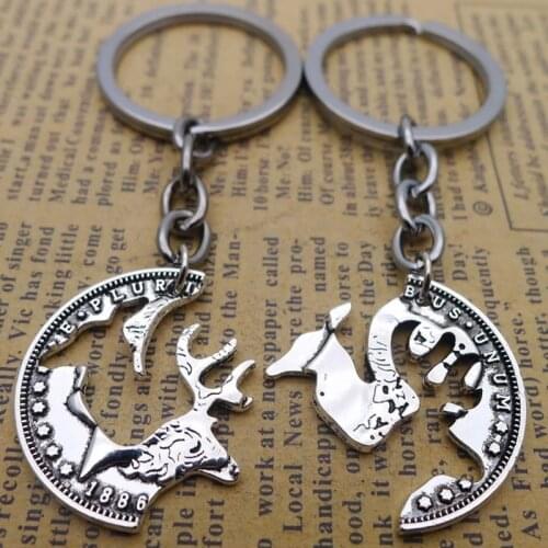 Pp New Alloy A Deer Accompanied By A Deer Keychain Pendant Antique Silver Jewelry Accessories