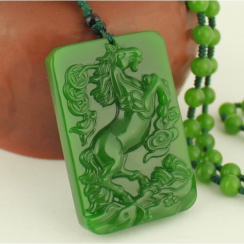 Chinese Green Jade Animal Horse Pendant Jewelry Fine Jewelry Lucky Auspicious Safety Charms Necklace Jade Pendant