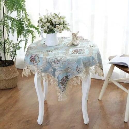 LINQIAO Jacquard Tablecloths On The Table