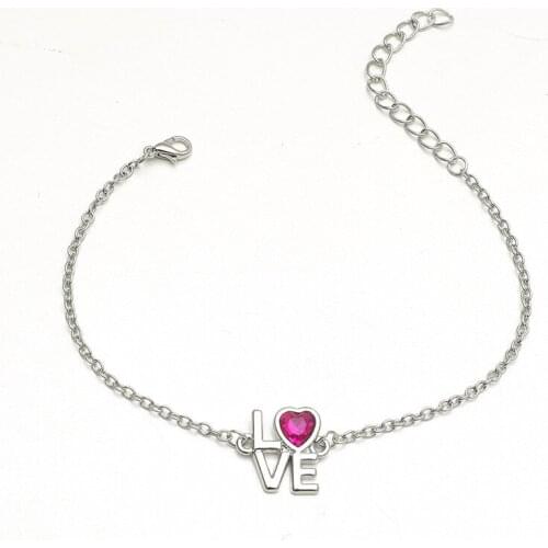 Fashion Design LOVE Letter Metal Bracelet Exquisite Pink Crystal Heart-shaped Hand Chain Romantic Valentines Day Jewelry Gift
