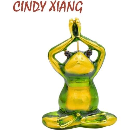 CINDY XIANG 2 Colors Choose Enamel Pray Frog Brooch Cute Animal Design Pin Brooches Unisex Women And Men Jewelry Kids Badges
