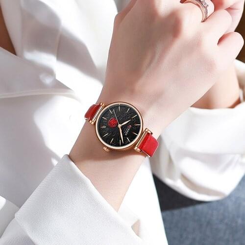 CURREN Womens Suitor Metal and Leather Dress Quartz Watch
