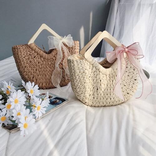 Portable Moon Straw Bag Wooden Handle Fashion New Women Straw Hand-woven Messenger Bags Seaside Resort Women Tote Bag