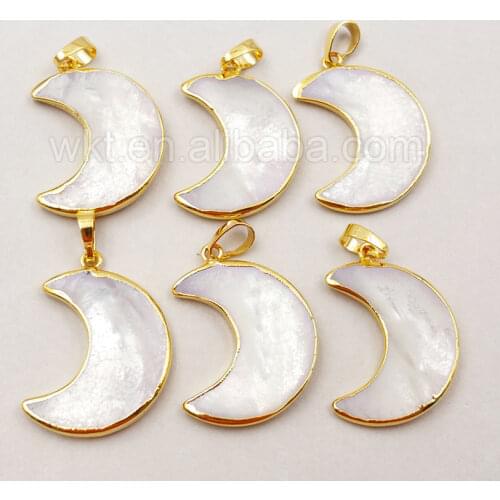 WT-P1137 Wholesale Popular jewelry natural freshwater pearl pendant Tiny Pearl crescent moon for women jewelry making