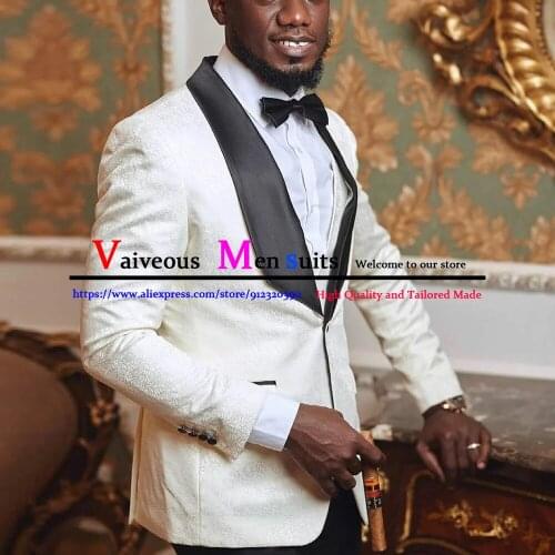 2021 Beige Floral Pattern Men Suits With Black Pants Slim Fit 3 Piece Wedding Tuxedo Shawl Lapel Blazer Groom Wear Costume Homme