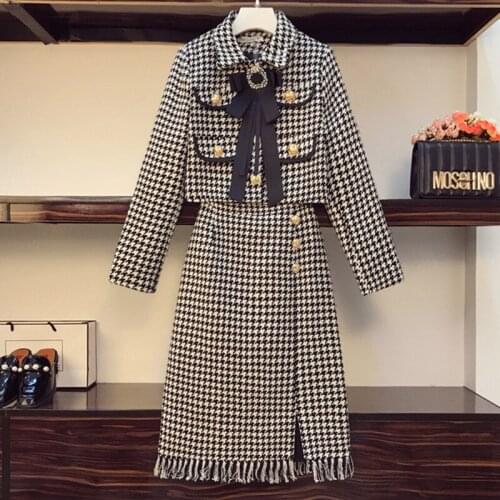 Autumn Winter Wool Suit Elegant Diamond Bow Gold Single Breasted Short Tweed Jacket Coat + Tassel Pencil Skirt Plaid 2 Piece Set