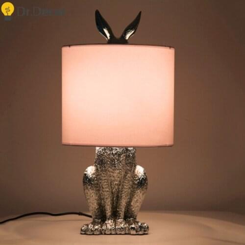Post-modern Masked Rabbit Resin LED Table Lamp Industrial Decor Desk Light Bedroom Bedside Study Restaurant Decorate Table Lamp