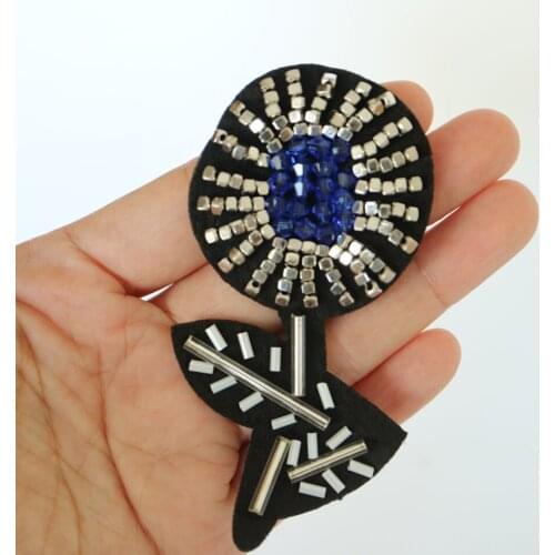 2pc/lot flower patches on clothes Rhinestone beaded sewing Patches for clothing DIY parches para la ropa Embroidery appliques
