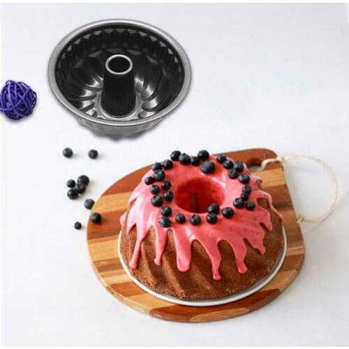 Nonstick Fluted Tube Cake Pan Kitchen Baking Dish Donut Baking Pan Silicone Cake Pan Round Large Muffin Bakeware Baking Tools