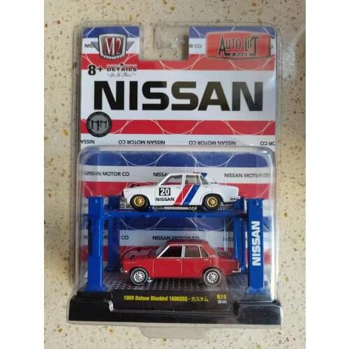 M2 machines 1/64 1974 Datsun truck AUTO-SHOWS YOKOHAMA limited collection alloy diecaste model