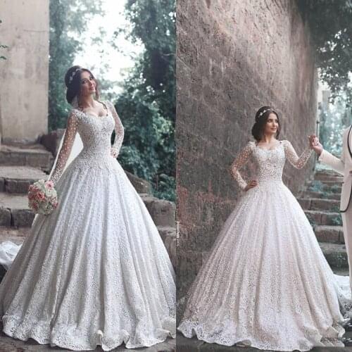 Ball Gowns Arabic Wedding Dresses Applique Beaded Lace Long Sleeves Wedding Gowns Arabic Bridal Gowns White Wedding Dresses