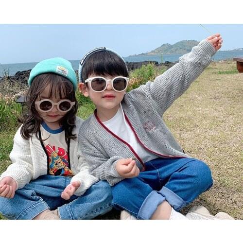 Korean version of the girls sweater 2019 autumn and winter new boys sweaters V-neck children sweater boys and girls casual tops