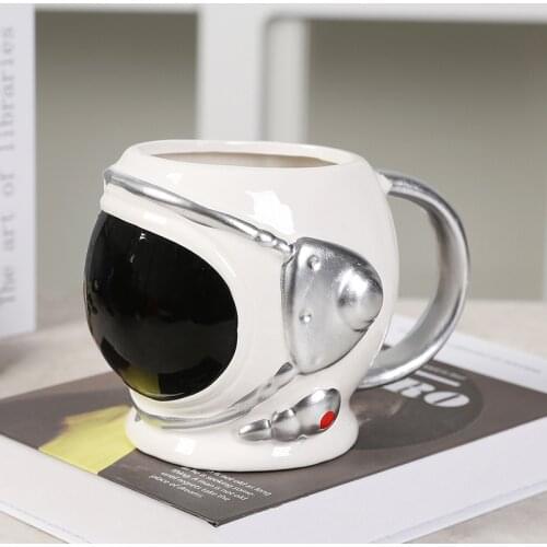 Creative 3D Ceramic Astronaut Helmet Mug Aviation Cap Space Cap Mug Coffee Cup