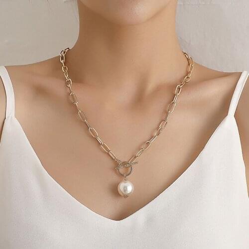 Vintage Temperament Imitation Pearl Pendant Necklace for Women Fashion Geometric Thick Chains Necklace Party Jewelry Necklaces