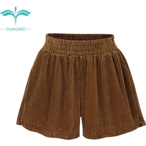 Oumowei 2021 Autumn High Waist Shorts Hip Hop Women Plus Size Black Loose Casual Velvet