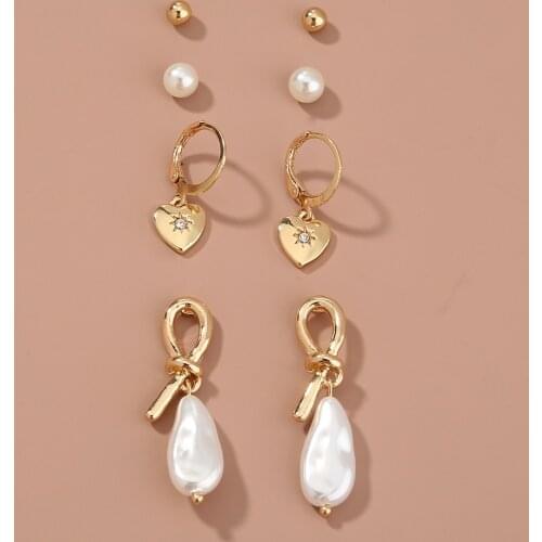 Gold Heart Crystal Rhinestone Pearl Stud Earrings Set Fashion Pearl Simple Earrings Jewelry For Women