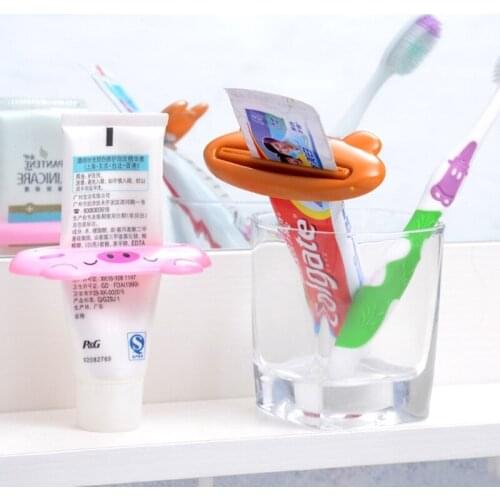 Kitchen Accessories Bathroom Multi-function Tool Cartoon Toothpaste Squeezer Kitchen Gadget Useful Home Bathroom Decorat