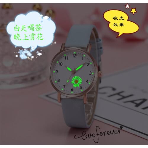Fashion Daisy Flowers Simple Ladies Wrist Watches Luminous Women Watches Casual Leather Strap Quartz Watch Clock RelogioFeminino