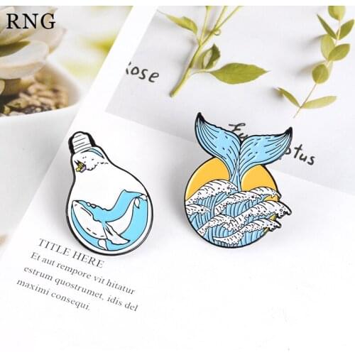 RNG new creative bulb, blue metal, brooch, fashion protection marine animal lapel pin, childrens backpack ornaments