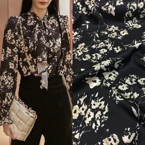 Branch Silhouette Printing Black Background Khaki Digital Printing Natural Mulberry Silk High Fashion Fabric Formal Shirt Sewing