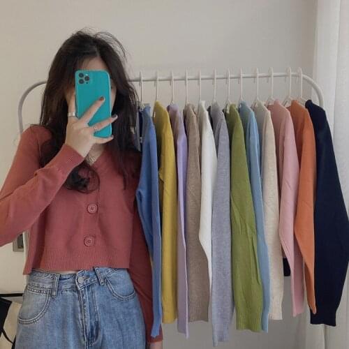 V-Neck Ladies Sweater WomenS Autumn Winter 2021 New Style White Jacket Cardigan Long-Sleeved Short Knitted Cardigan For Woman