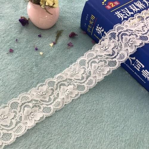 Model C1272, replace your gift with a lace wrap