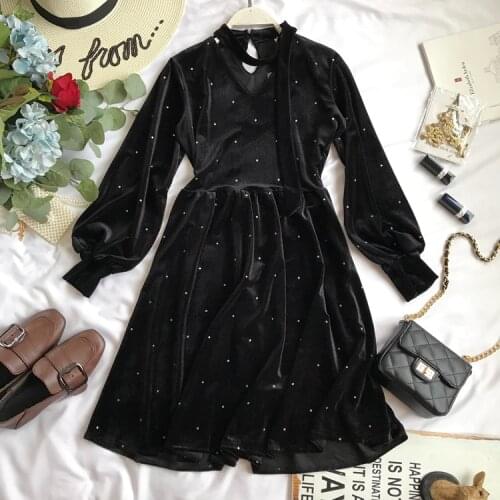French girls break Hepburn wind restoring ancient ways black dress velvet backing long-sleeved dress TB1096